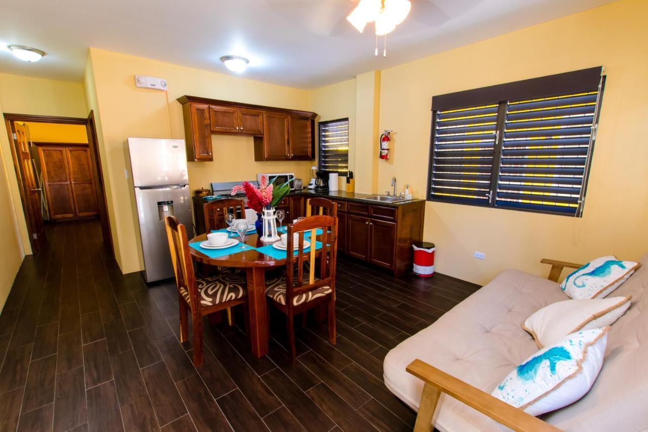 Khalkob'S Estate Apartman Placencia Kültér fotó